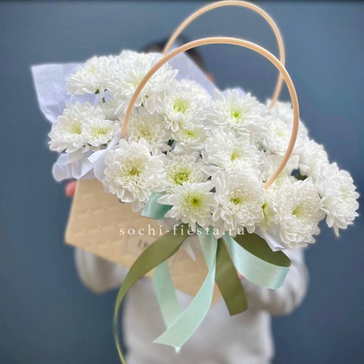 Сумочка с хризантемами в Пензе