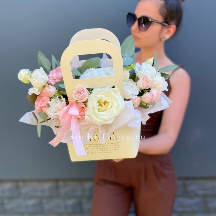 Цветочная сумочка "Рафаэль" в Пензе