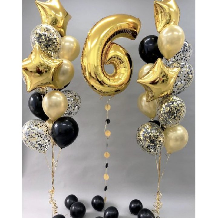 Цифра с фонтанами шаров  в Пензе