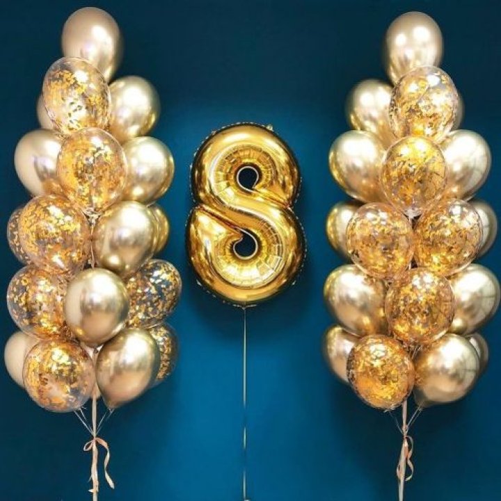 Цифра с фонтанами шаров  в Пензе