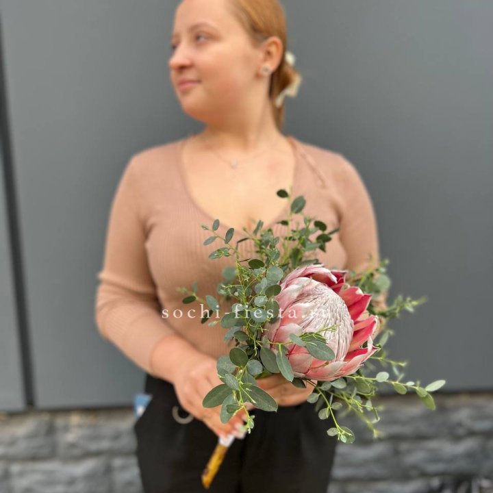 Свадебный букет "Протея" в Пензе