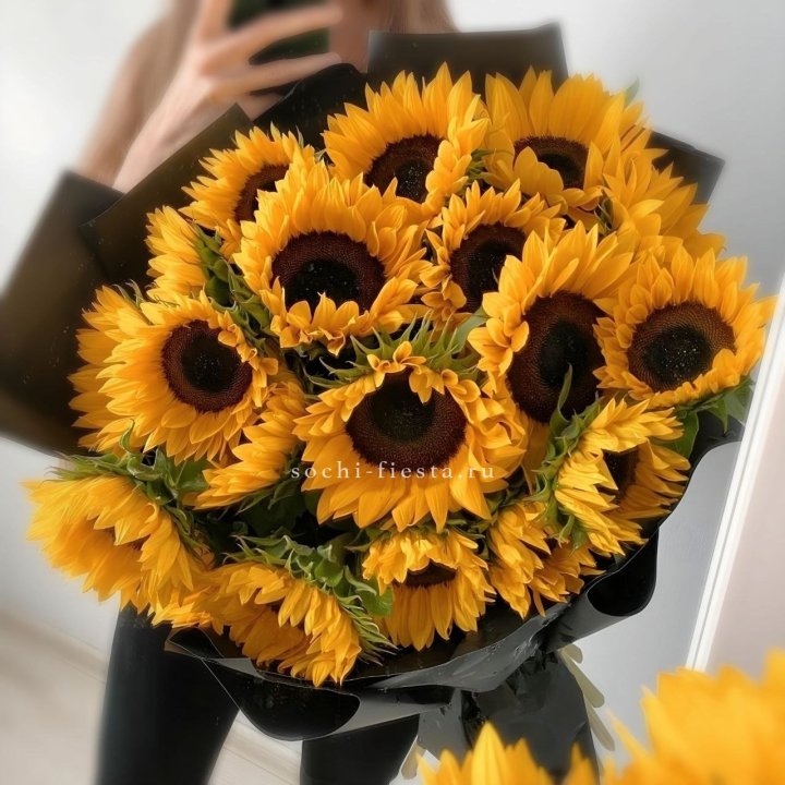 Букет подсолнухов "Гига" в Пензе