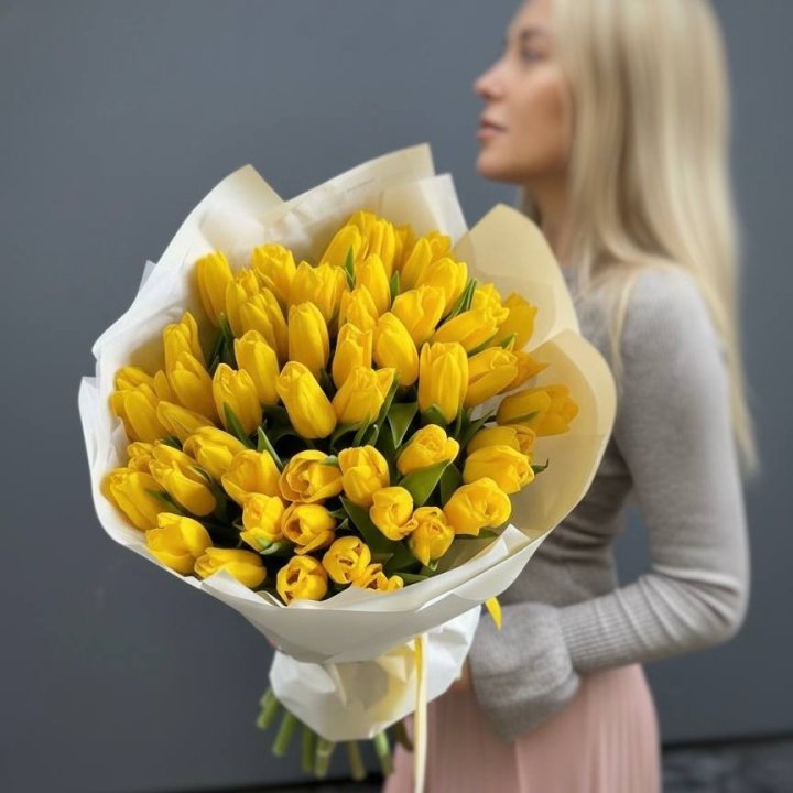 51 желтый тюльпан в Пензе