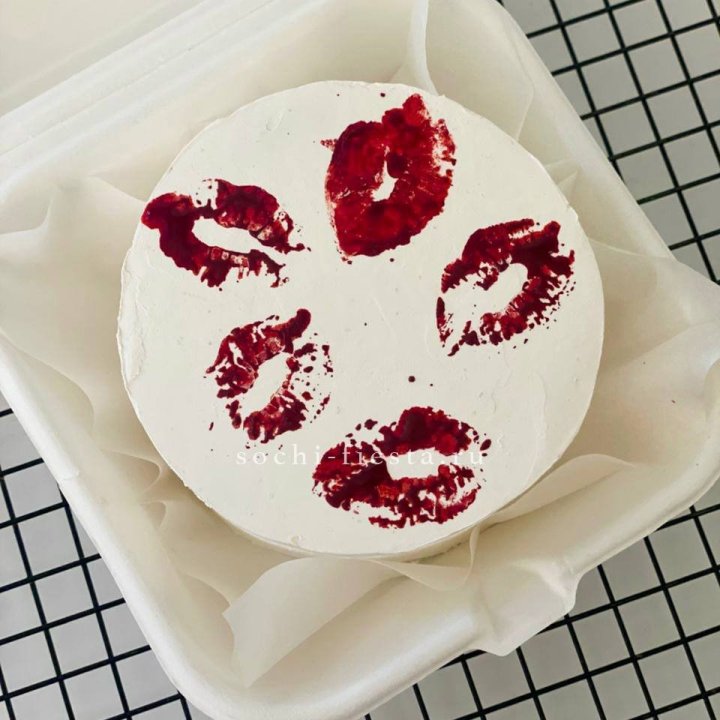 Бенто-торт "Поцелуй" в Пензе