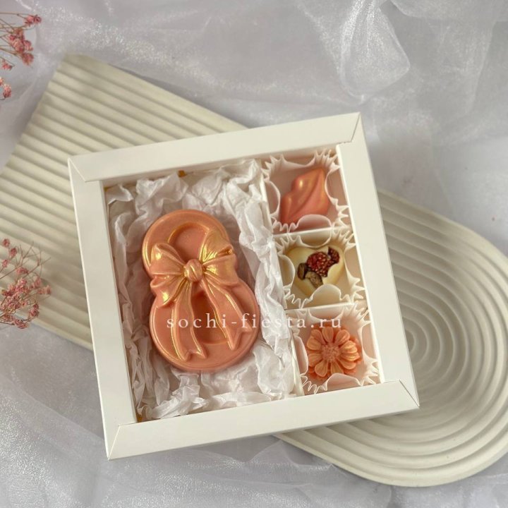 Конфеты из шоколада 8 Марта в Пензе