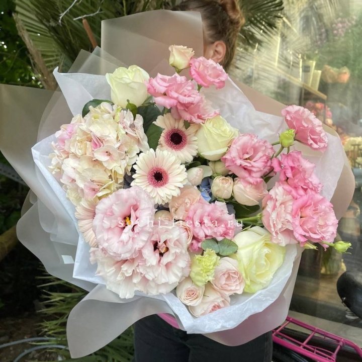 Дизайнерский букет "Лаундж пак" в Пензе