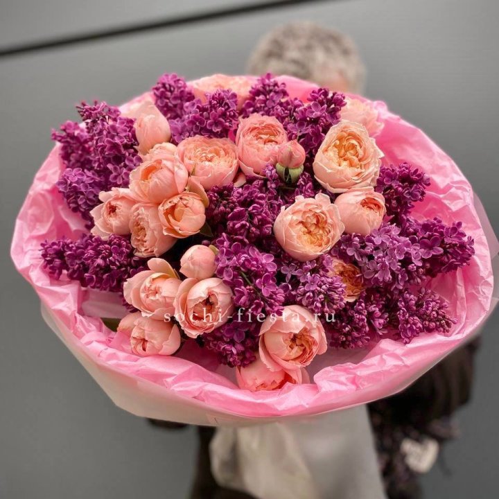  Дуо букет из кустовых роз и сирени в Пензе