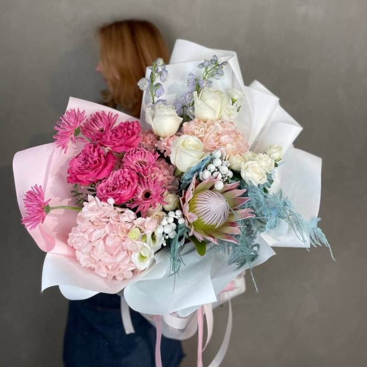 Дизайнерский букет "Фантастик" в Пензе