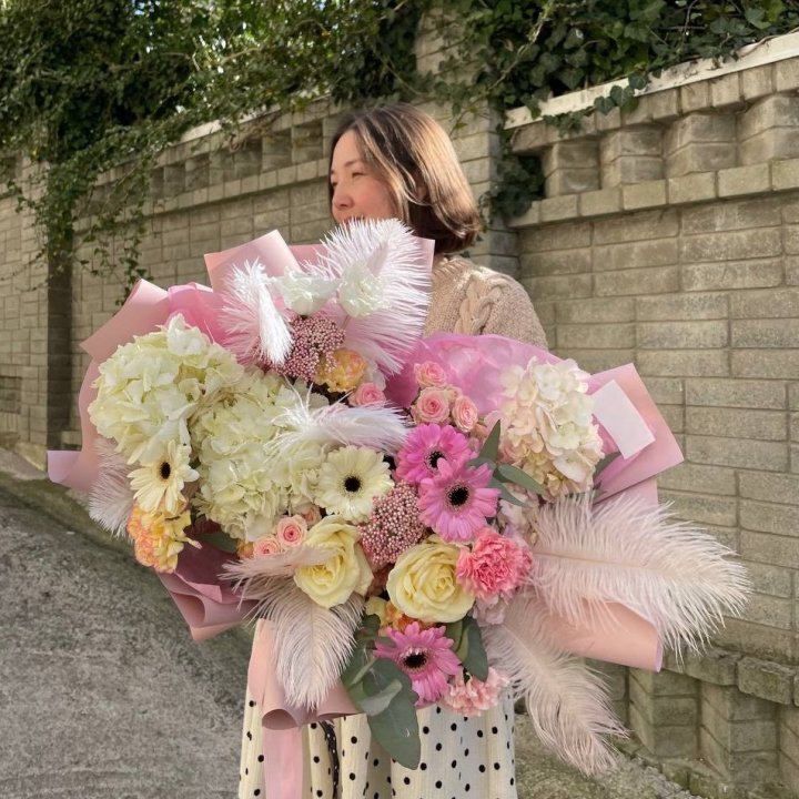 Дизайнерский букет "Валенсия" в Пензе