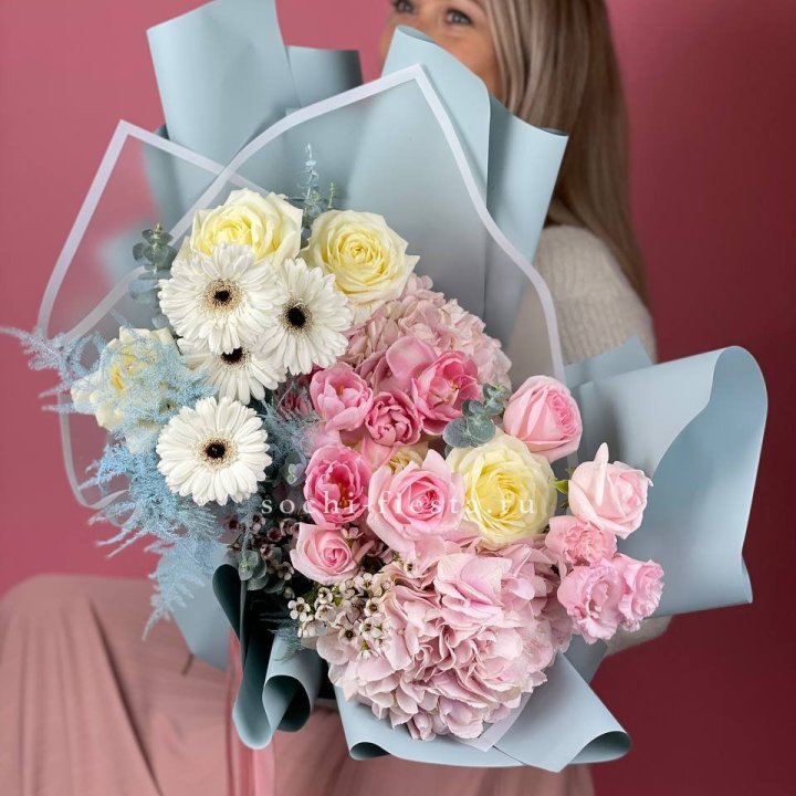 Дизайнерский букет "Адель" в Пензе