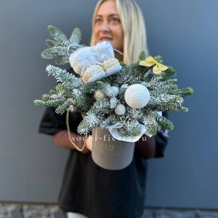 Новогодний бокс "Ботс голд" в Пензе