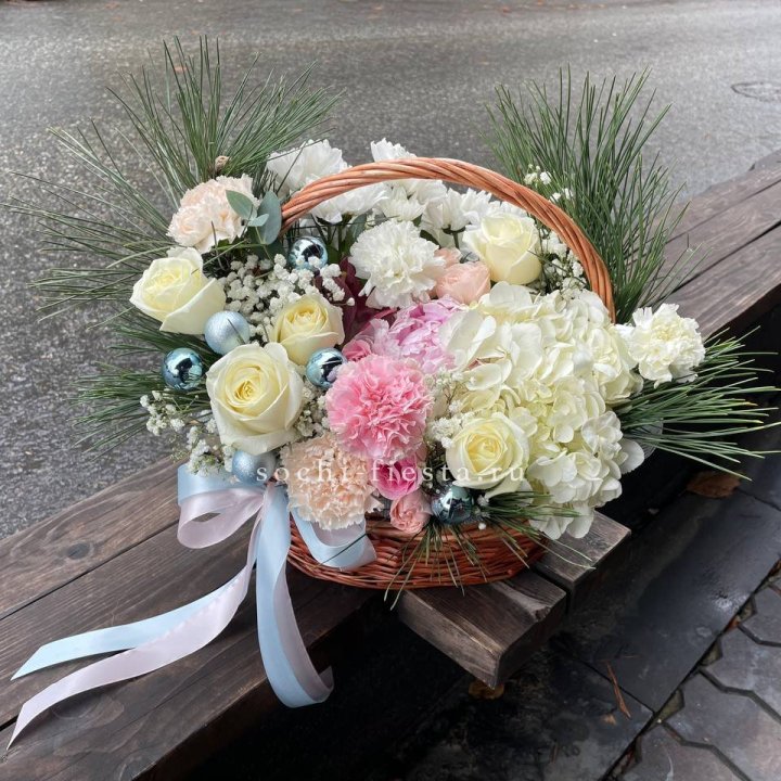 Новогодняя корзина  в Пензе