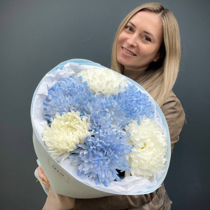 Букет из 7 хризантем  в Пензе