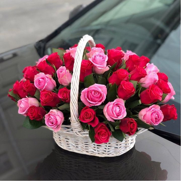 Корзина с розами  в Пензе