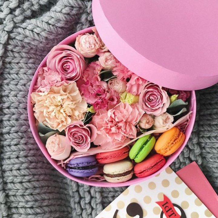Цветочный бокс пинк в Пензе