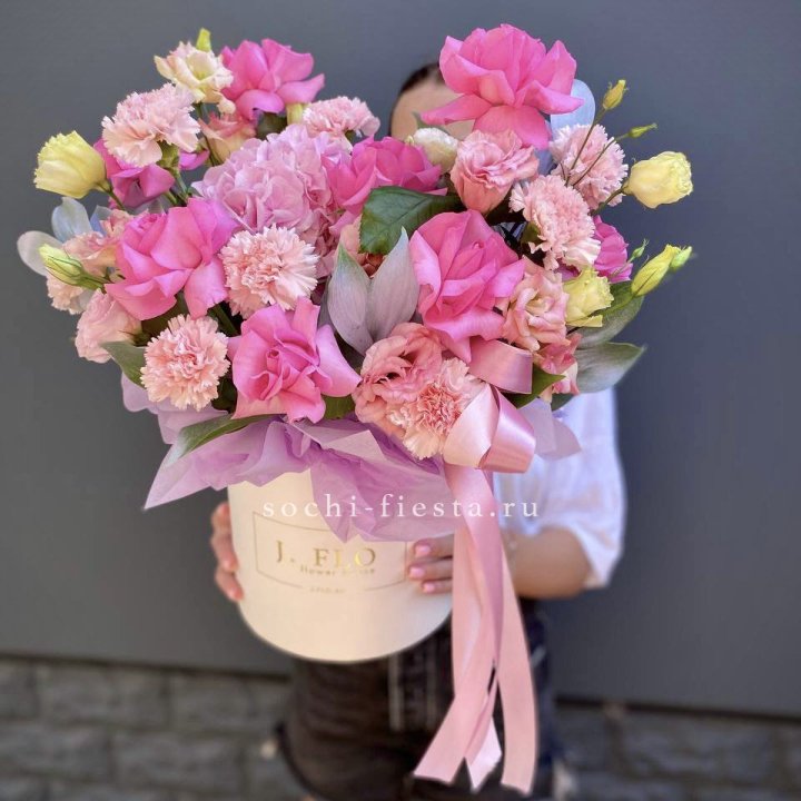 Цветочный бокс "Сальма" в Пензе