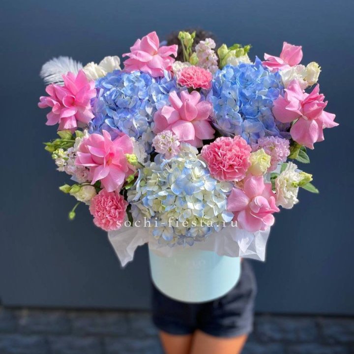 Коробка с цветами "Лемия" в Пензе