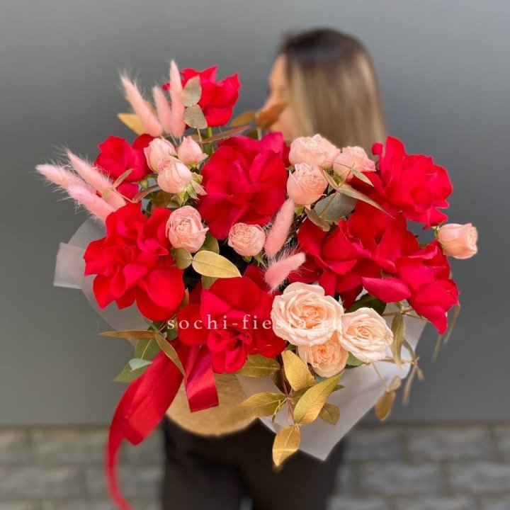 Джутовое кашпо "Любовь Лолиты" в Пензе