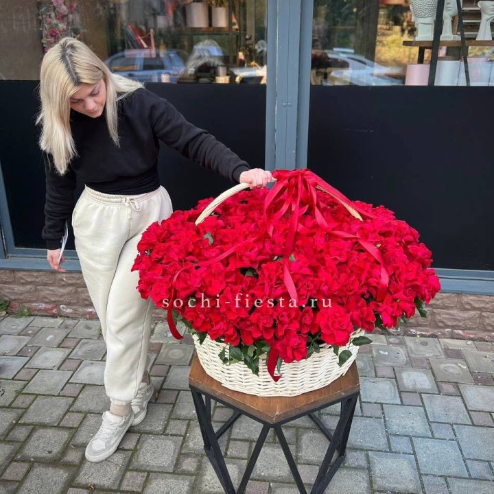 201 французская красная роза в Пензе