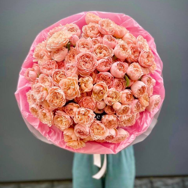 Букет кустовых пионовидных роз Джульетта "Принцесса" в Пензе