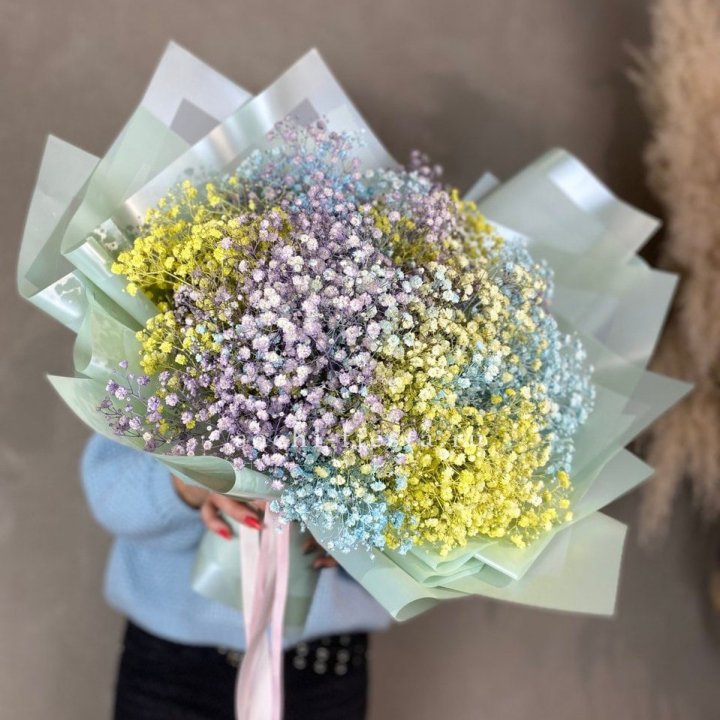 Букет радужных гипсофил в Пензе
