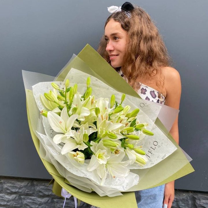 Букет  лилий "Изумруд" в Пензе