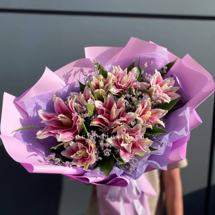 Букет пионовидных лилий №4 в Пензе