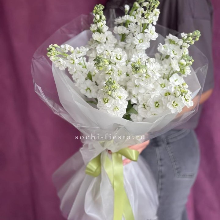 Букет ароматной маттиоллы №1 в Пензе