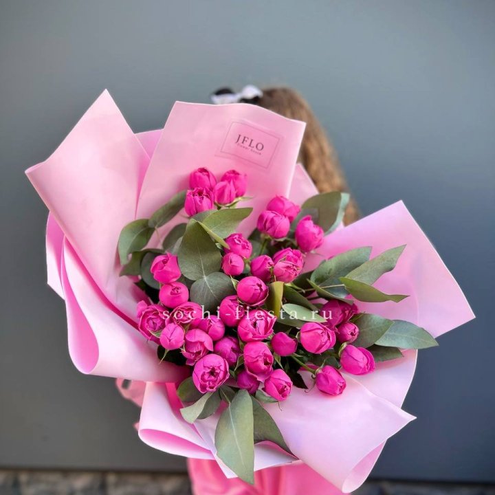 Пионовидные розы баблс в Пензе