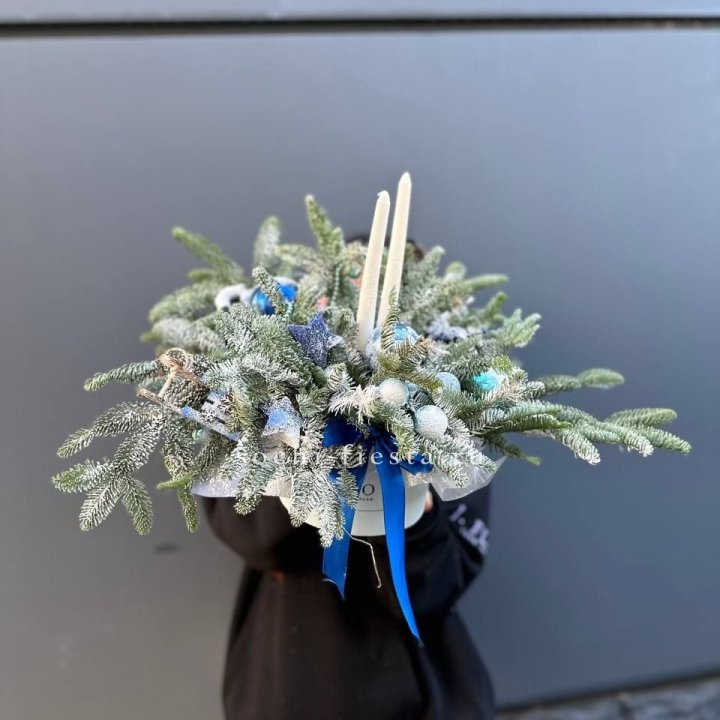 Новогодняя композиция в коробке  в Пензе