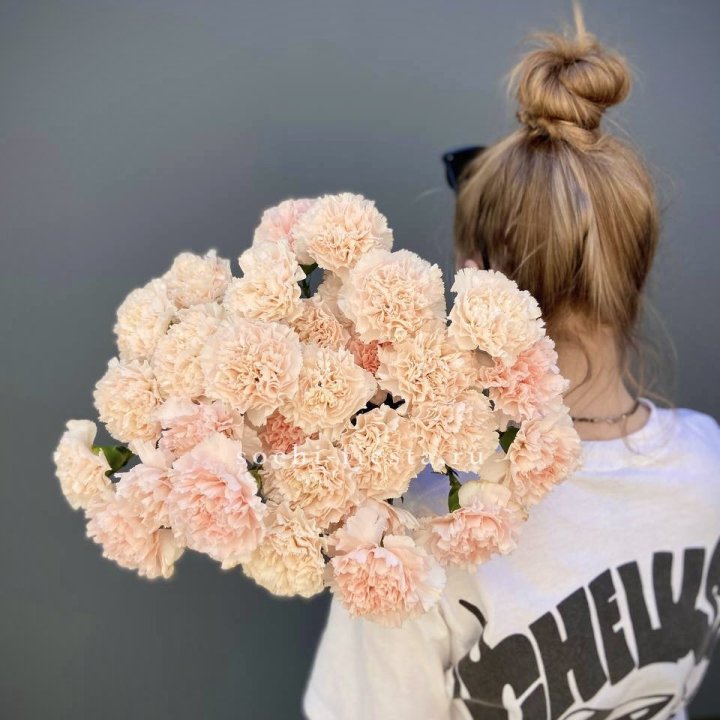 Охапка диантусов  в Пензе