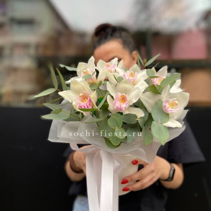 Бокс с орхидеями в Пензе