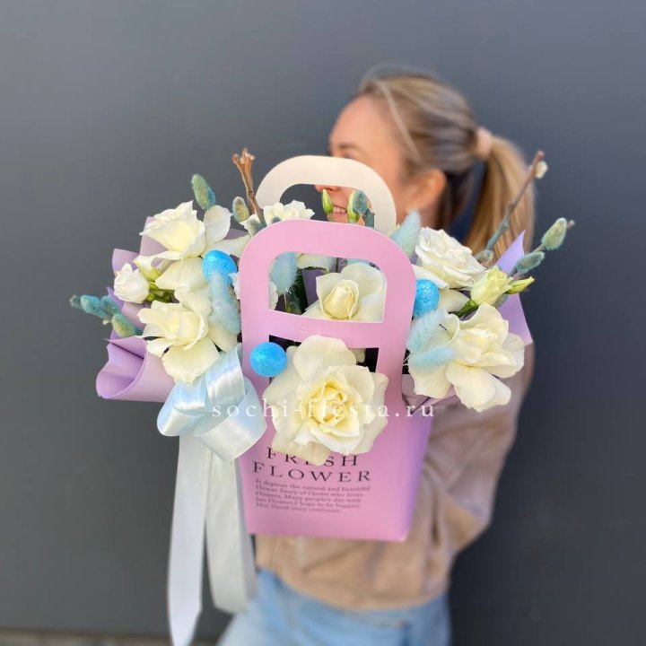 Цветочная сумочка "Пасхальная композиция" в Пензе