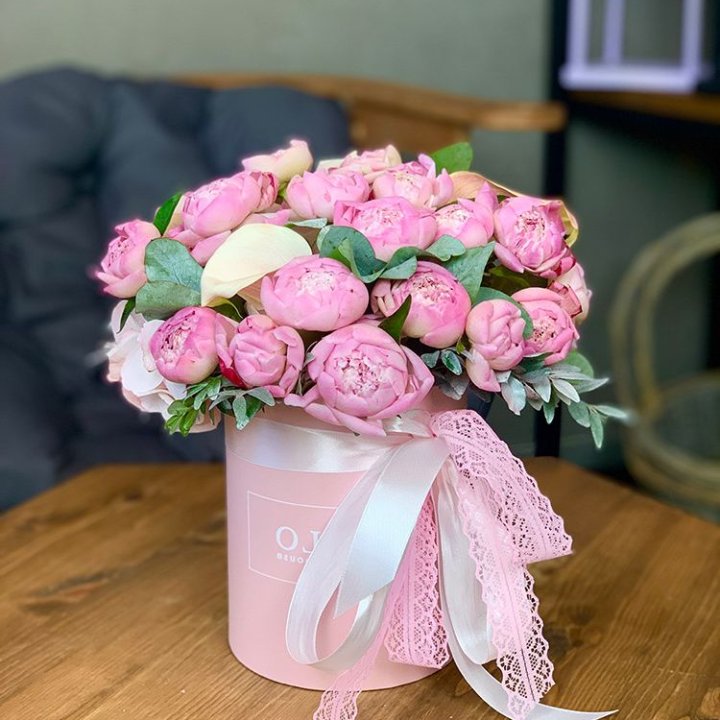 Композиция с пионами №1 в Пензе