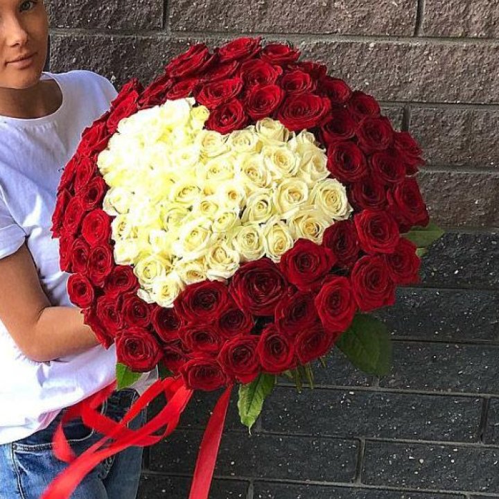 101 роза "Сердце" в Пензе