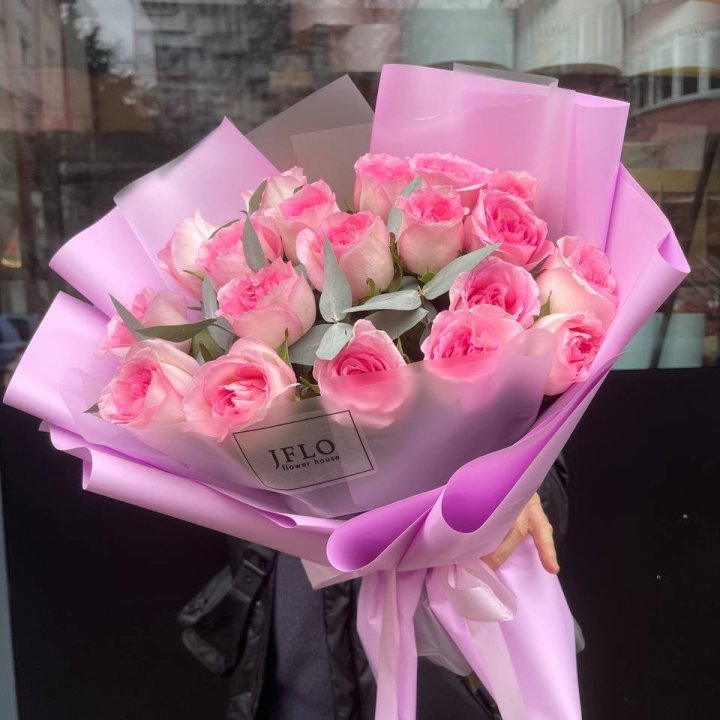  19 розовых роз в Пензе