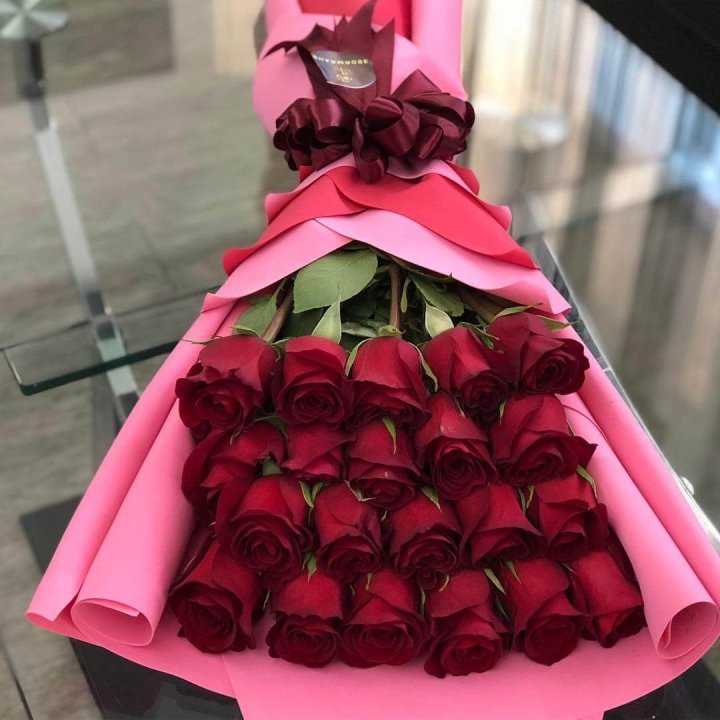 21 красная роза "Элеганс" в Пензе