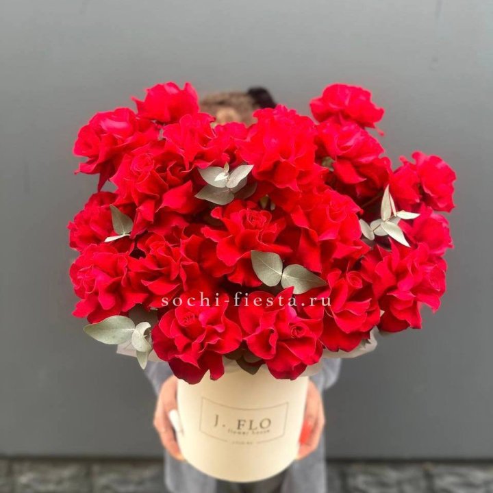 35 Французских роз в боксе в Пензе