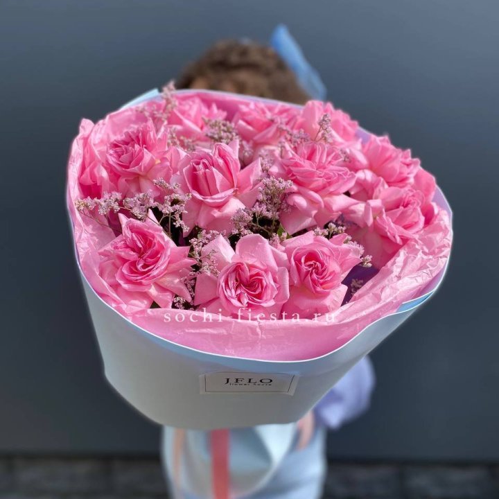 Букет французских розовых роз  в Пензе