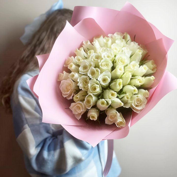 Букет из 51 белой розы (Кения) в Пензе