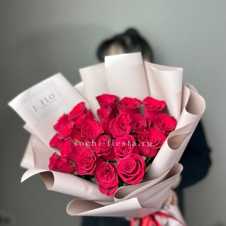 21 красная роза  в Пензе