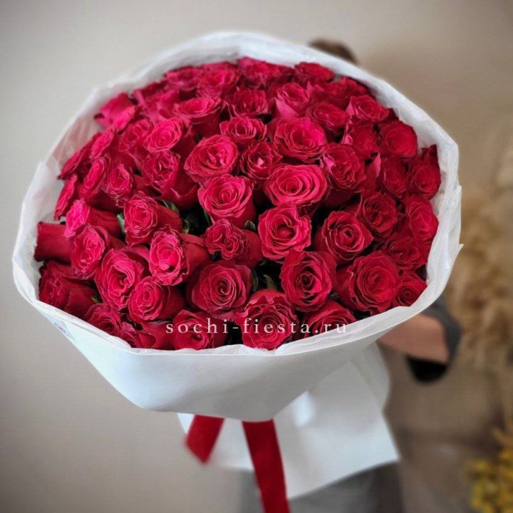 65 красных роз вайт в Пензе