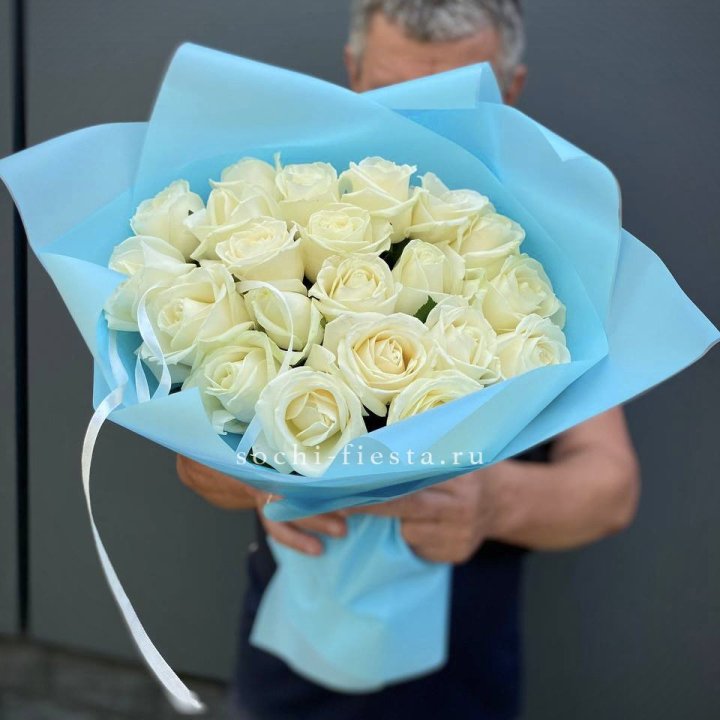 21 белая роза в Пензе