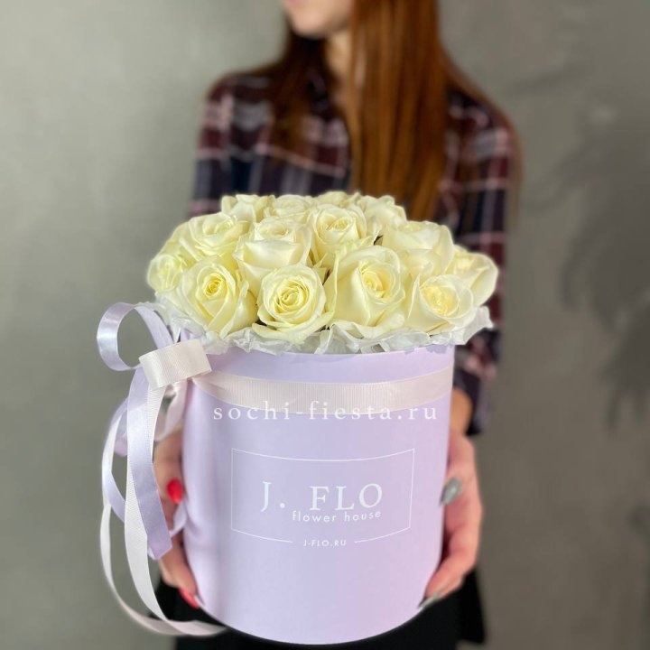 25 роз в цилиндре  в Пензе