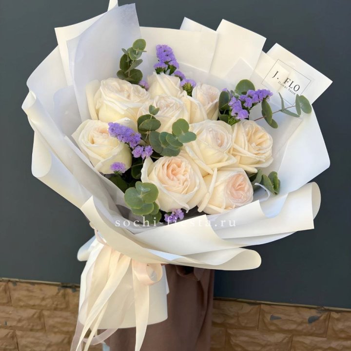 Букет из роз Вайт охара в Пензе