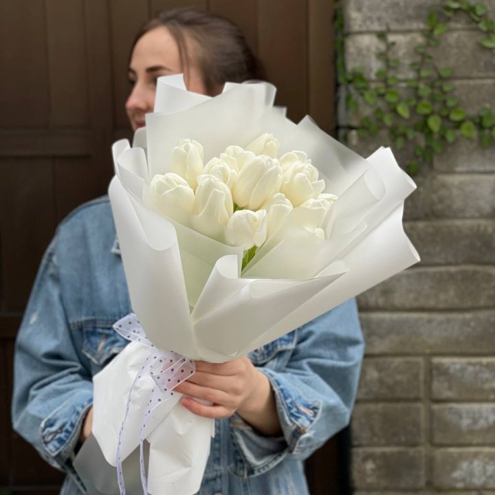 Букет белоснежных тюльпанов в Пензе
